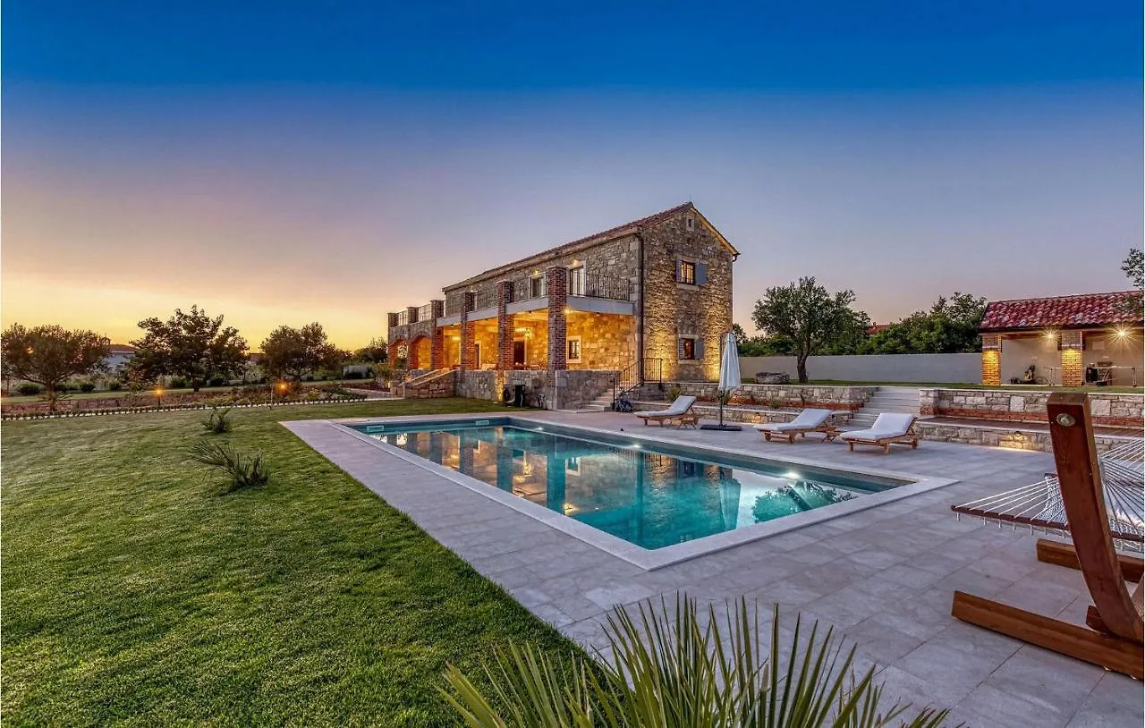 Villa Emilio Zadar